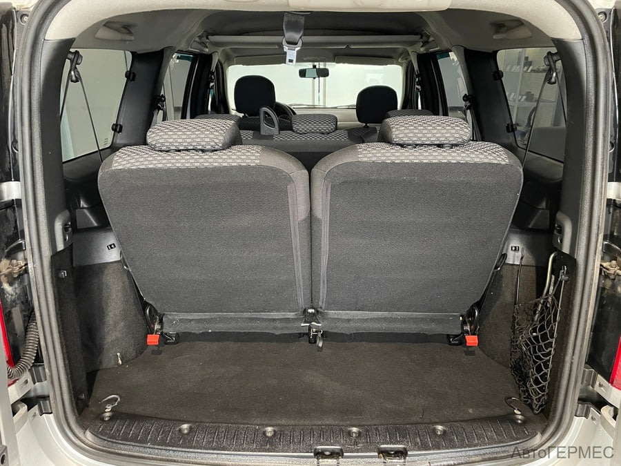 Фото LADA Largus I с пробегом | №14