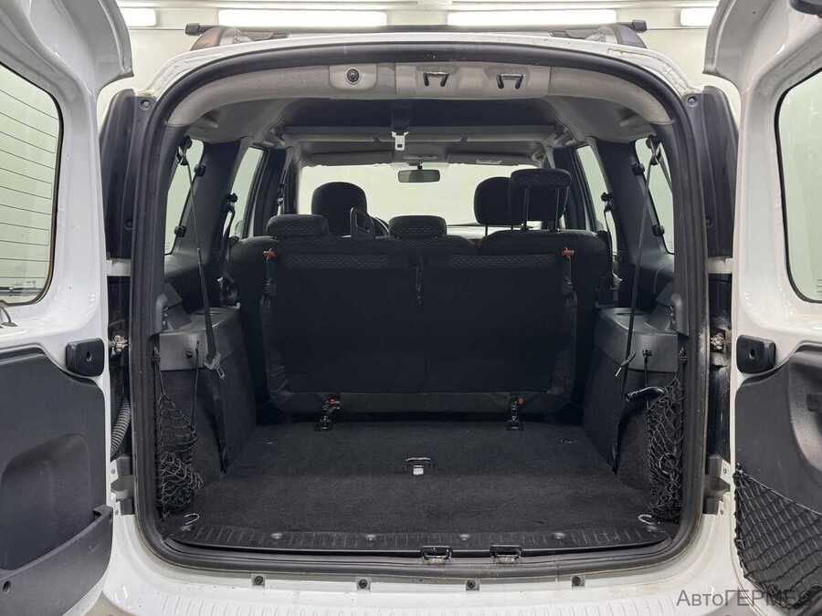 Фото LADA Largus I с пробегом | №14