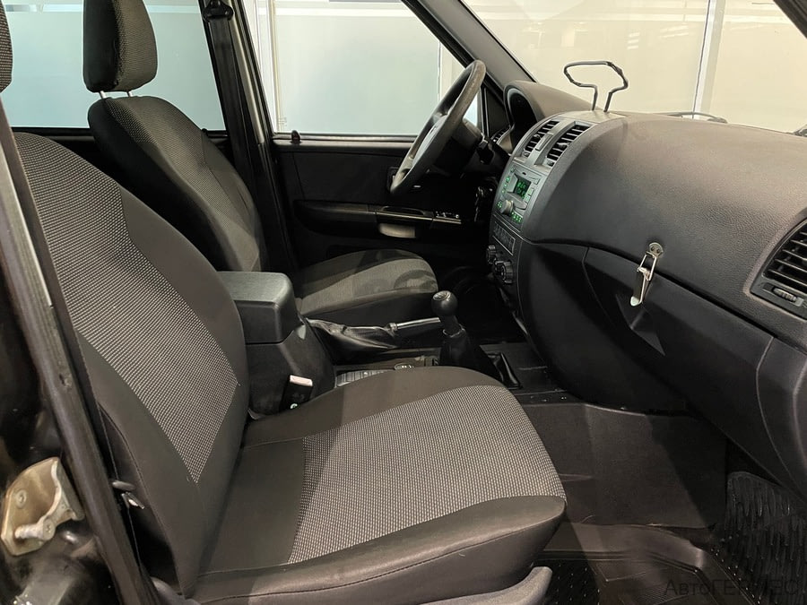 Фото УАЗ Пикап I Рестайлинг с пробегом | №11