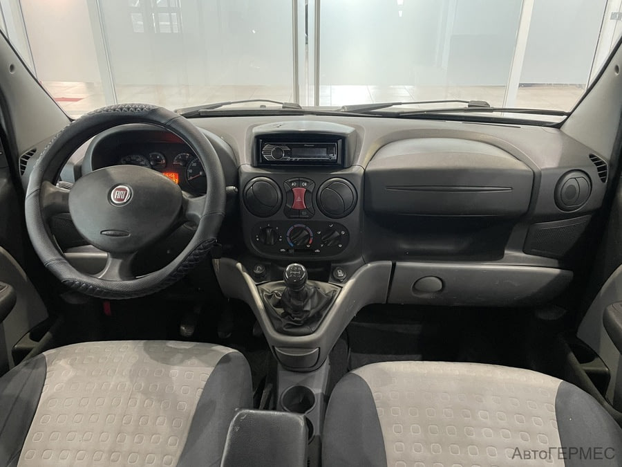 Фото FIAT Doblo I Рестайлинг с пробегом | №5 Фото FIAT Doblo I Рестайлинг с пробегом | №5