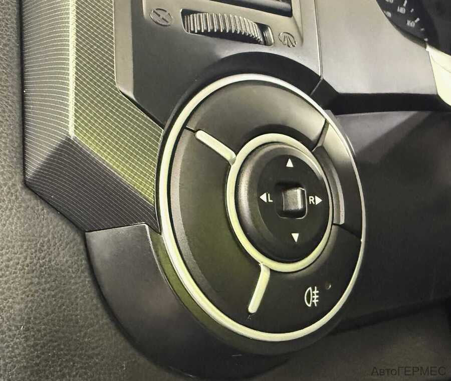 Фото SsangYong Kyron I Рестайлинг с пробегом | №8