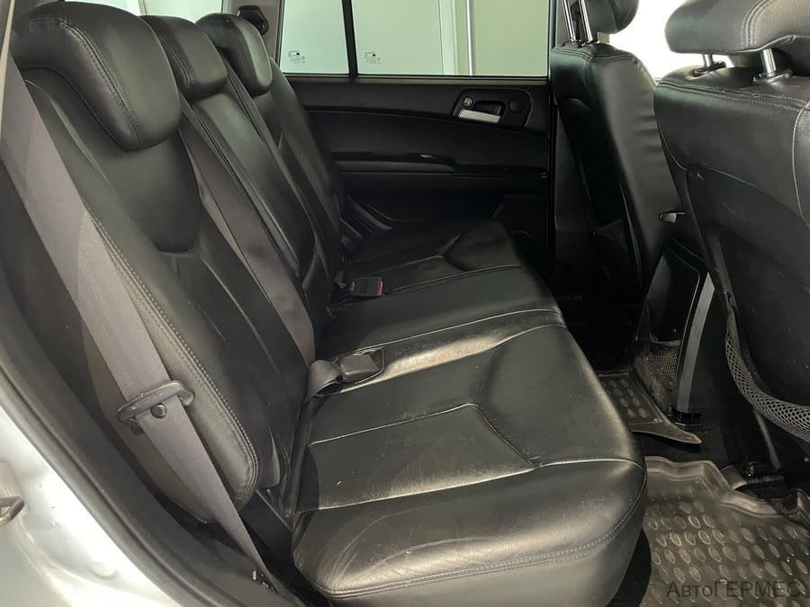 Фото SsangYong Kyron I Рестайлинг с пробегом | №13 Фото SsangYong Kyron I Рестайлинг с пробегом | №13