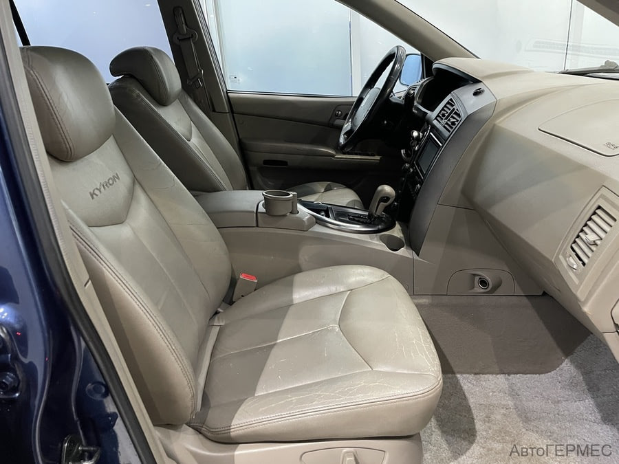 Фото SsangYong Kyron I Рестайлинг с пробегом | №12