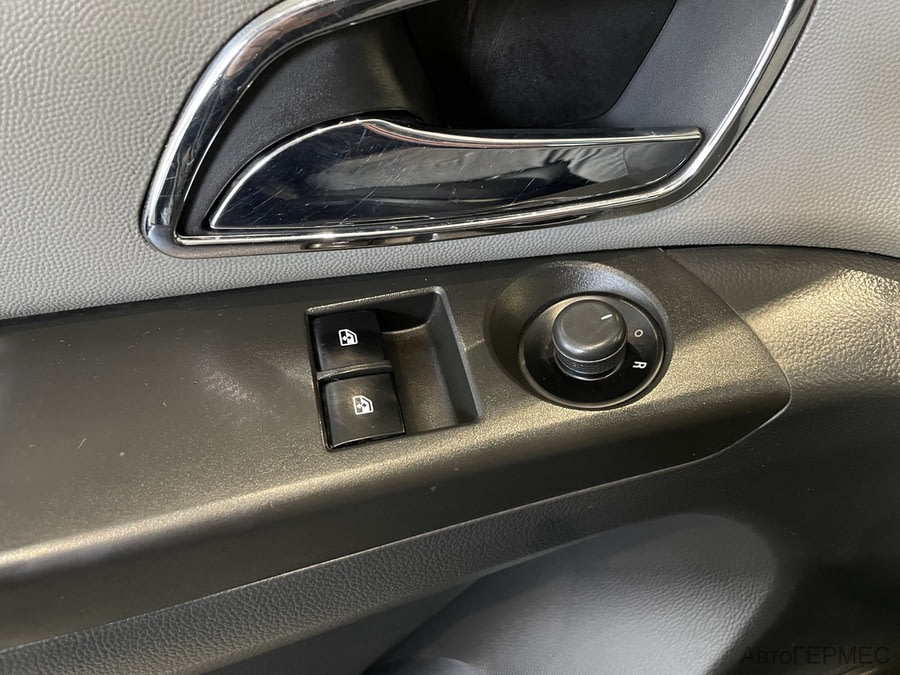 Фото Chevrolet Cruze I Рестайлинг с пробегом | №8