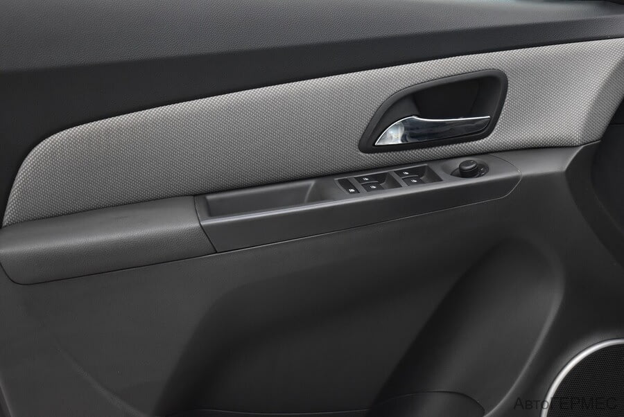 Фото Chevrolet Cruze I с пробегом | №10