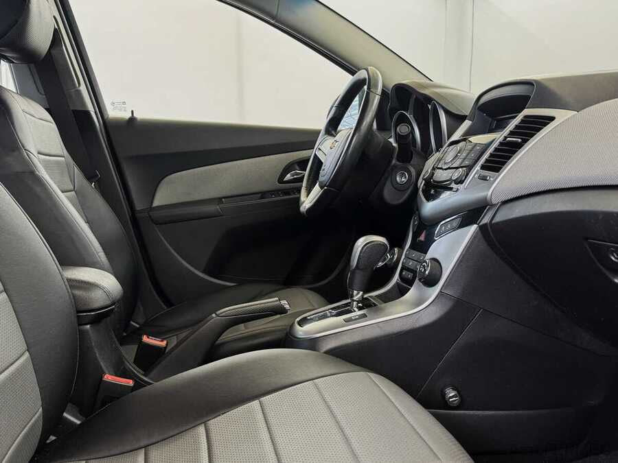 Фото Chevrolet Cruze I с пробегом | №11