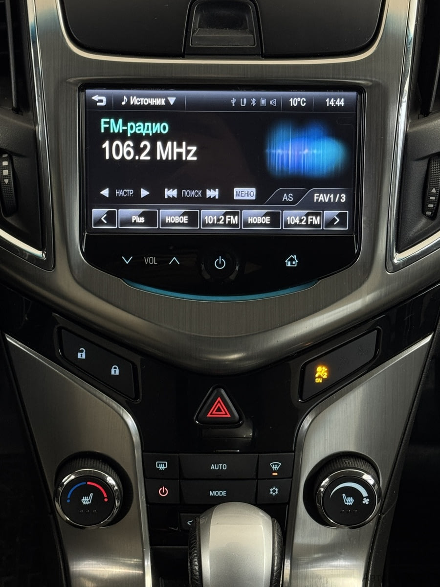 Фото Chevrolet Cruze I Рестайлинг с пробегом | №9