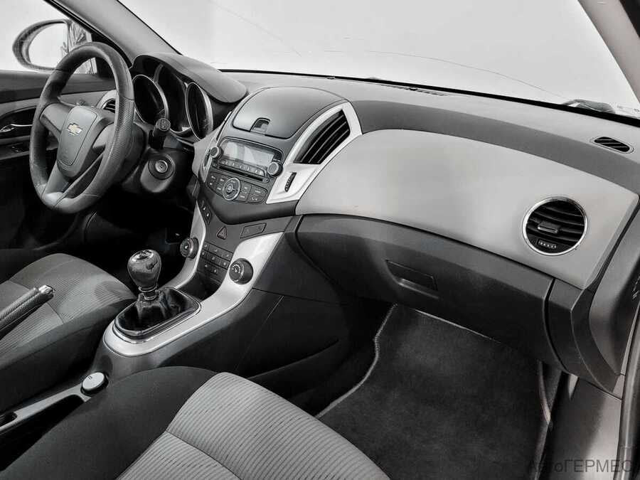 Фото Chevrolet Cruze I Рестайлинг с пробегом | №10