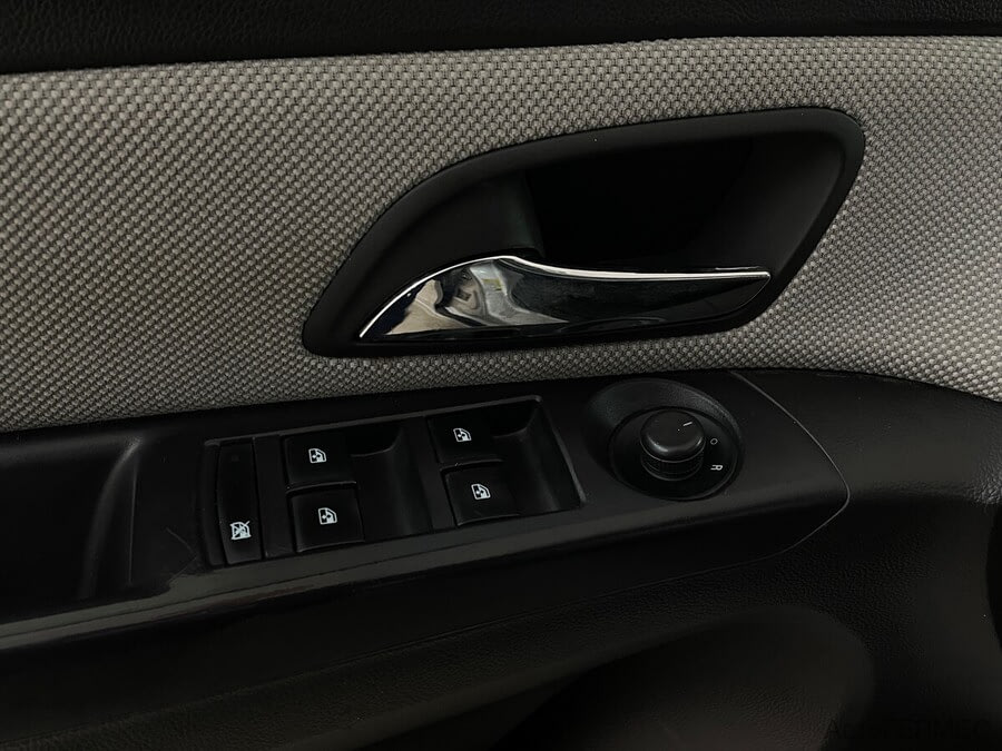 Фото Chevrolet Cruze I с пробегом | №8 Фото Chevrolet Cruze I с пробегом | №8