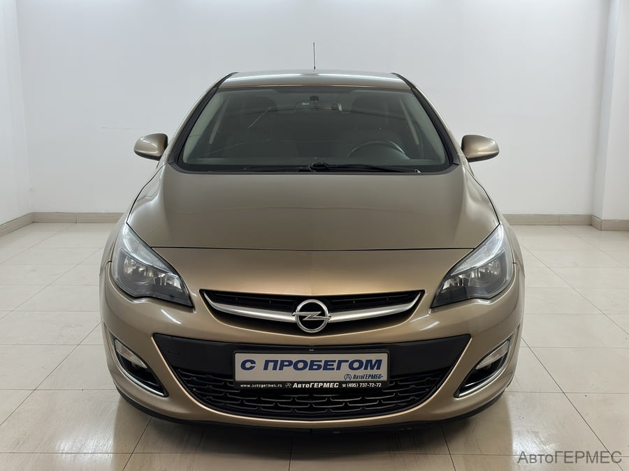 Фото Opel Astra J Рестайлинг с пробегом | №2