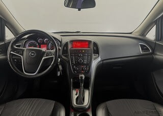 Фото Opel Astra J Рестайлинг с пробегом Фото Opel Astra J Рестайлинг с пробегом