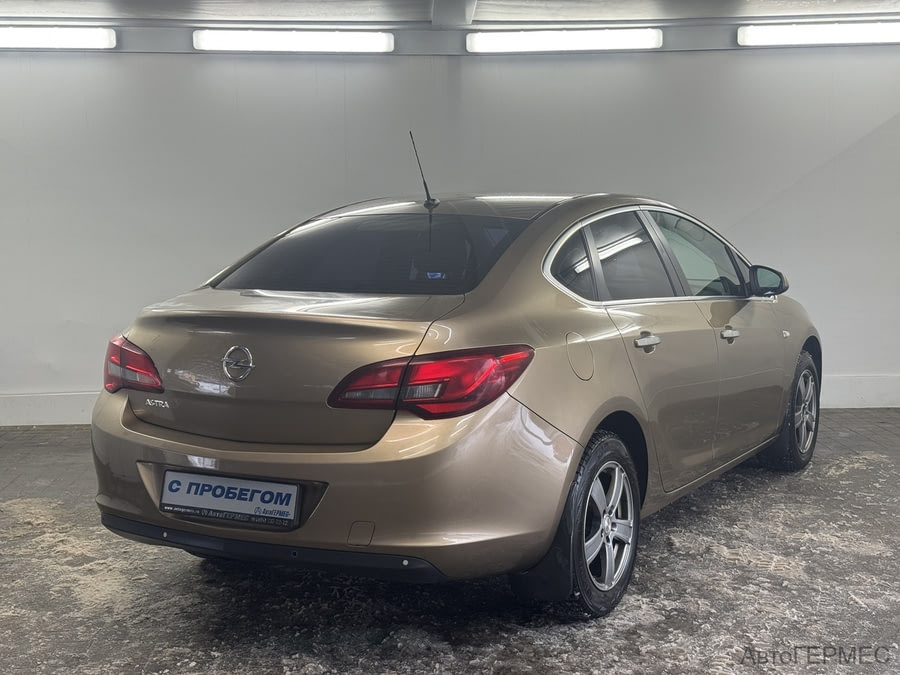 Фото Opel Astra J Рестайлинг с пробегом | №4 Фото Opel Astra J Рестайлинг с пробегом | №4