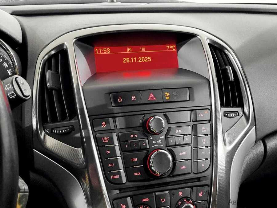 Фото Opel Astra J с пробегом | №7 Фото Opel Astra J с пробегом | №7