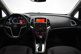 Фото Opel Astra J Рестайлинг с пробегом