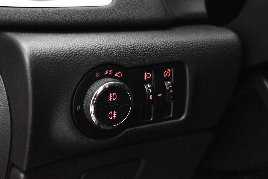 Фото Opel Astra J Рестайлинг с пробегом | №9