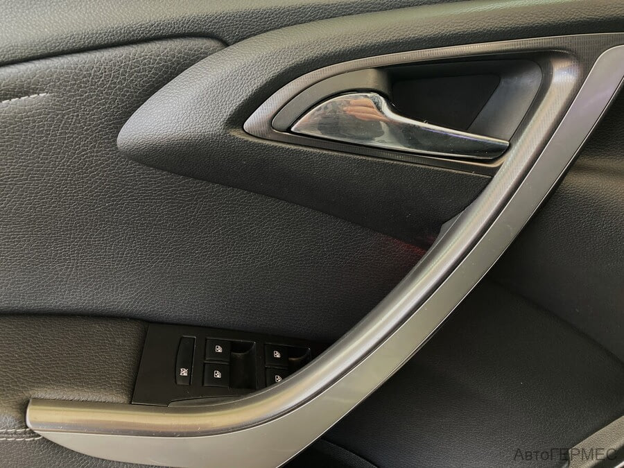 Фото Opel Astra J с пробегом | №10 Фото Opel Astra J с пробегом | №10