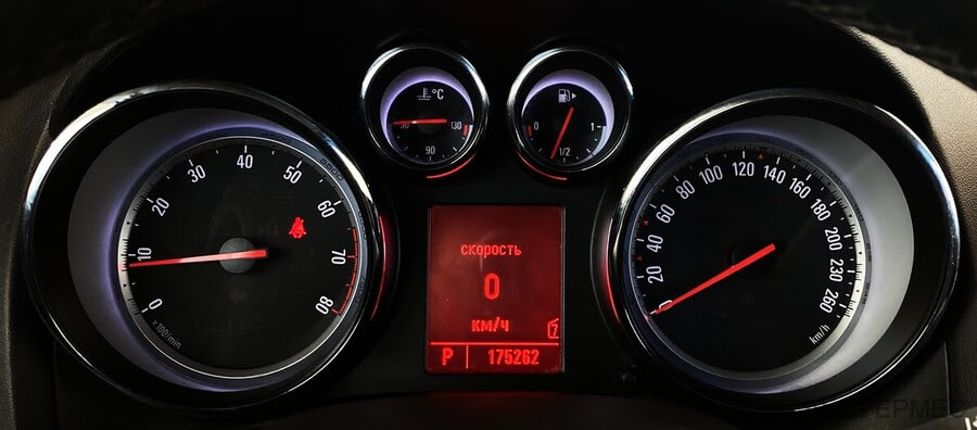 Фото Opel Astra J с пробегом | №6 Фото Opel Astra J с пробегом | №6