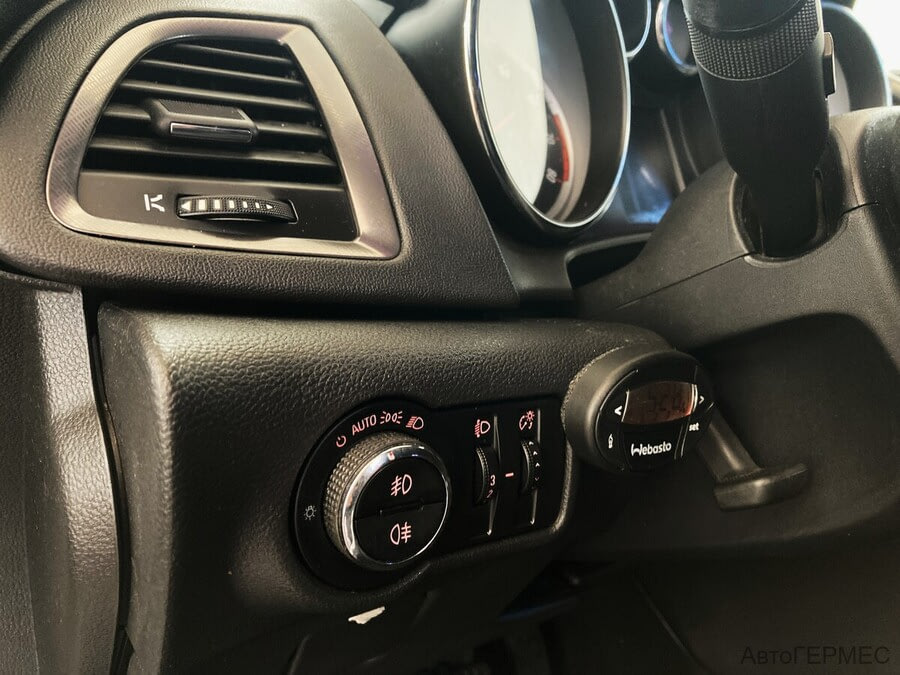 Фото Opel Astra J с пробегом | №9 Фото Opel Astra J с пробегом | №9