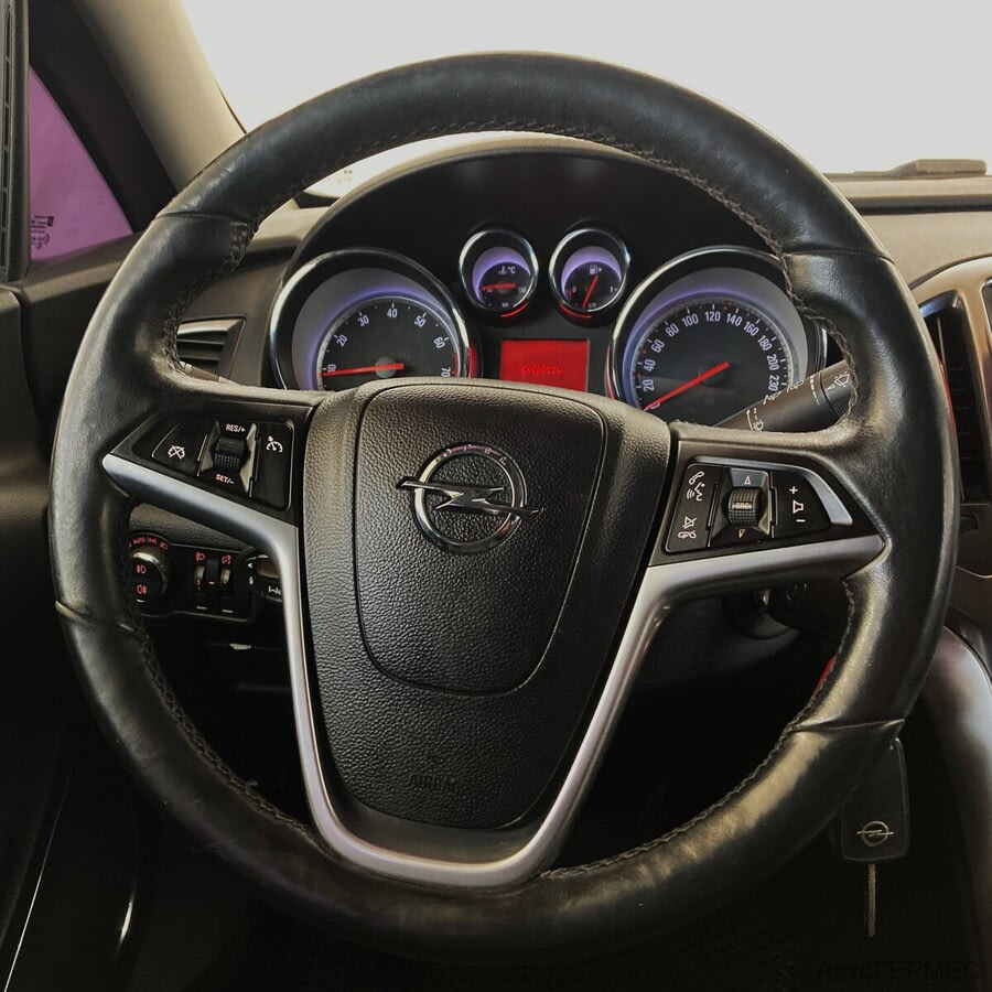 Фото Opel Astra J с пробегом | №8 Фото Opel Astra J с пробегом | №8