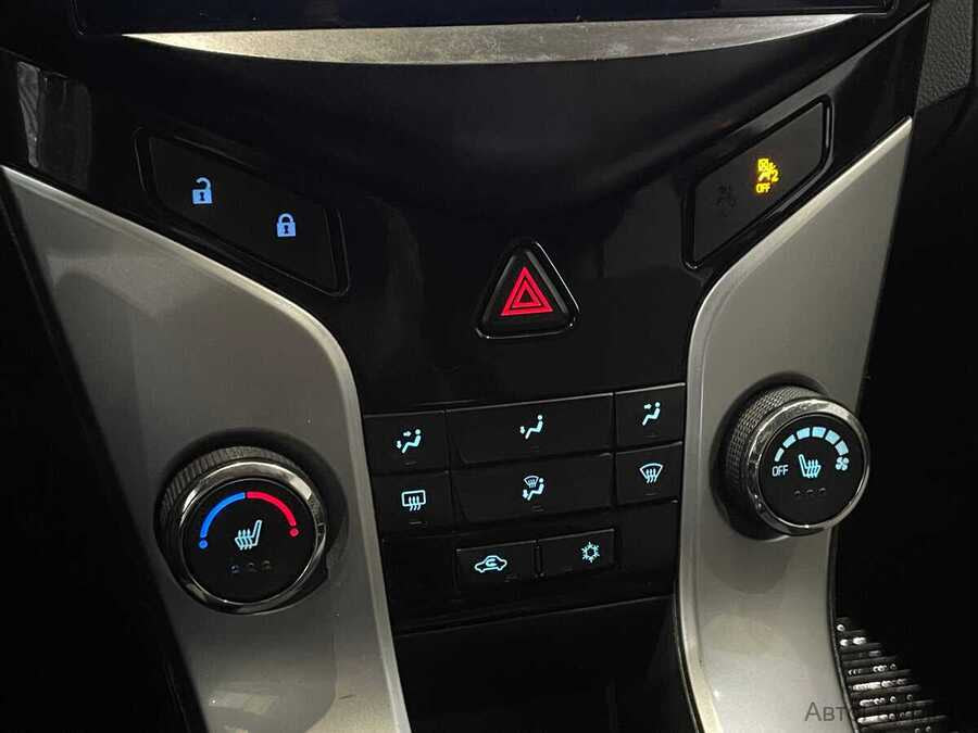 Фото Chevrolet Cruze I Рестайлинг с пробегом | №7