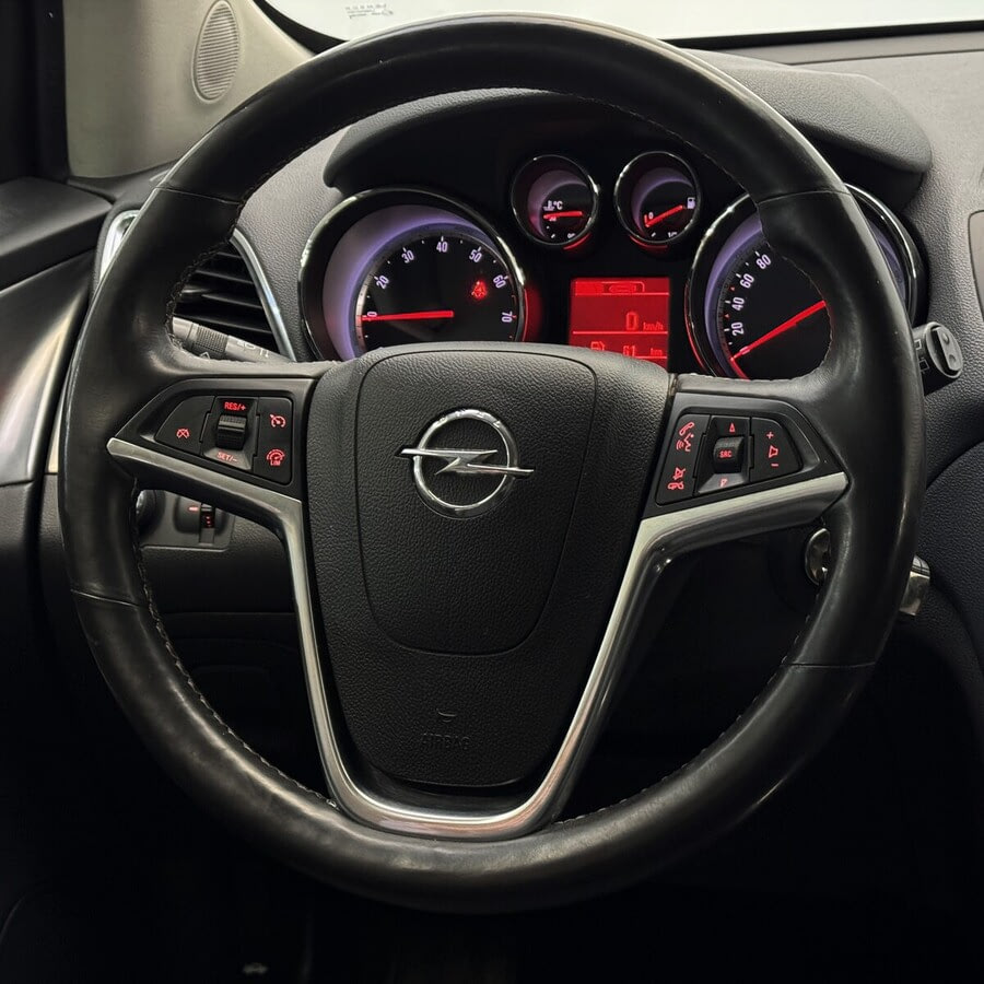 Фото Opel Mokka I с пробегом | №8 Фото Opel Mokka I с пробегом | №8