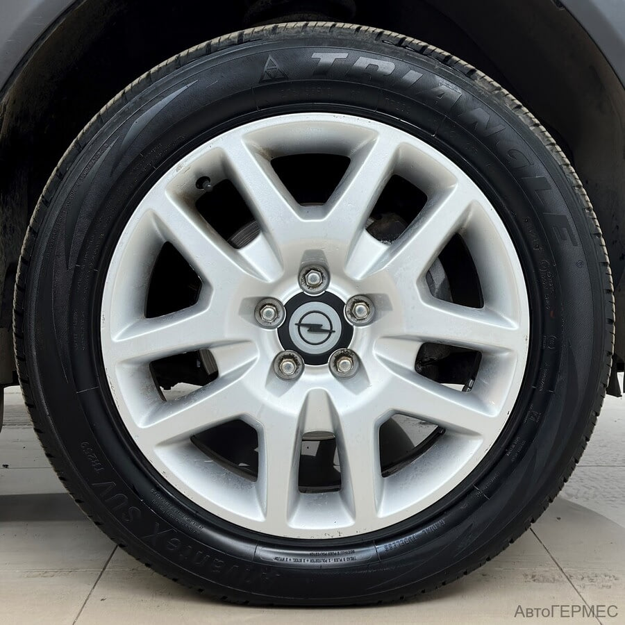 Фото Opel Antara I Рестайлинг с пробегом | №16 Фото Opel Antara I Рестайлинг с пробегом | №16