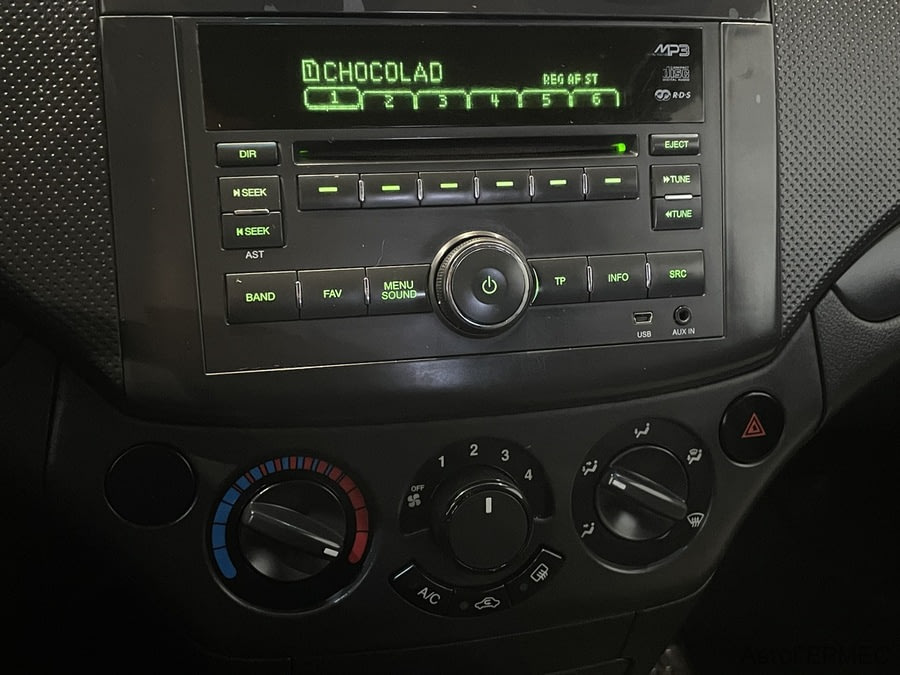 Фото Chevrolet Aveo II с пробегом | №7 Фото Chevrolet Aveo II с пробегом | №7