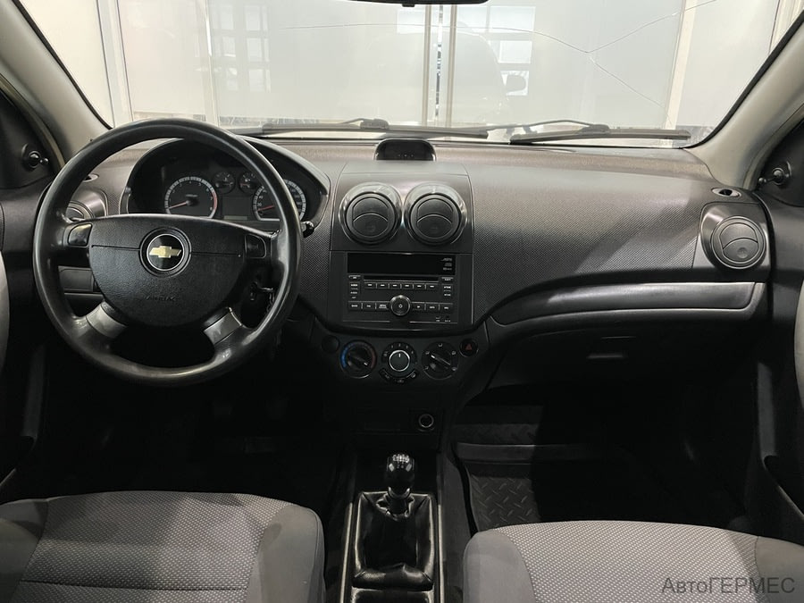 Фото Chevrolet Aveo I Рестайлинг с пробегом | №5