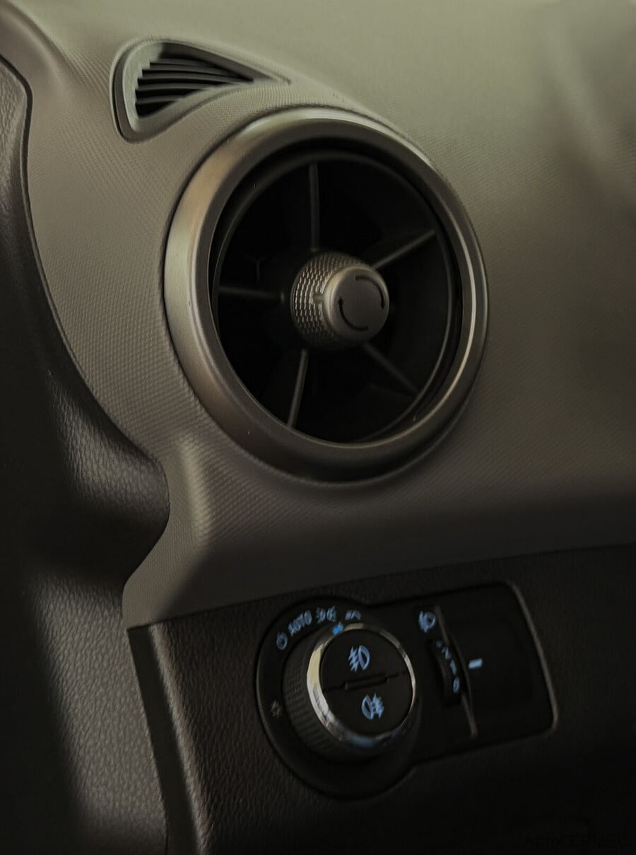 Фото Chevrolet Aveo II с пробегом | №9 Фото Chevrolet Aveo II с пробегом | №9