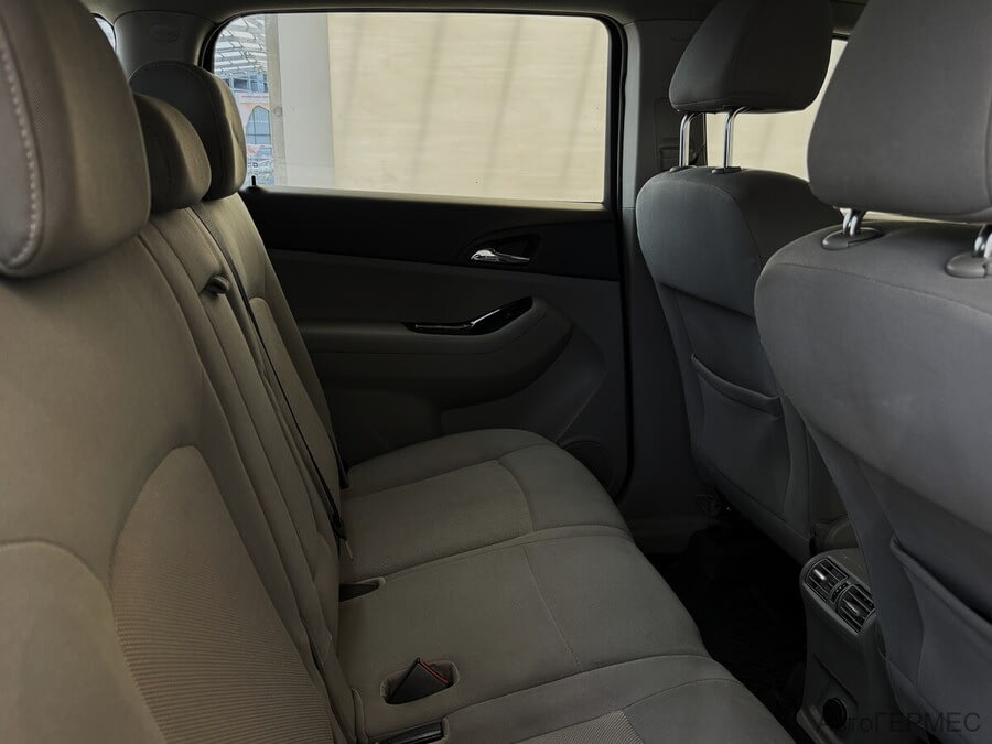 Фото Chevrolet Orlando I с пробегом | №13 Фото Chevrolet Orlando I с пробегом | №13