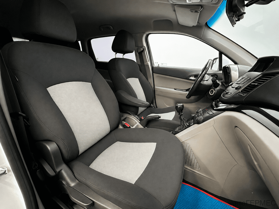 Фото Chevrolet Orlando I с пробегом | №13 Фото Chevrolet Orlando I с пробегом | №13