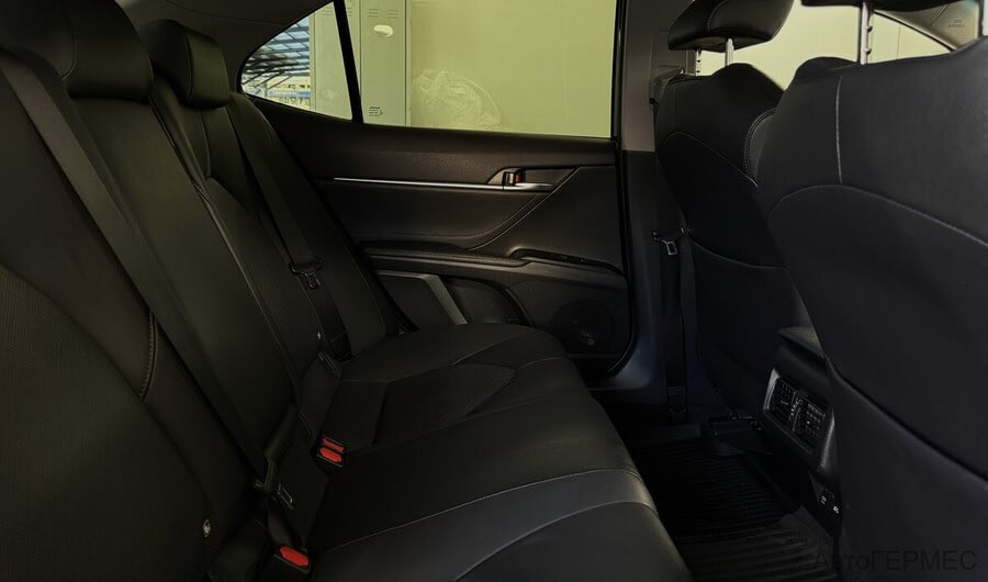 Фото TOYOTA Camry VIII (XV70) Рестайлинг с пробегом | №16 Фото TOYOTA Camry VIII (XV70) Рестайлинг с пробегом | №16