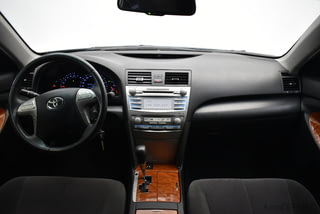 Фото TOYOTA Camry VI (XV40) Рестайлинг с пробегом