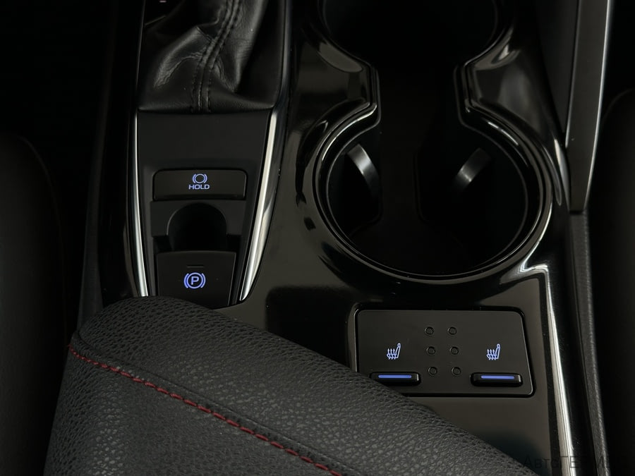 Фото TOYOTA Camry VIII (XV70) с пробегом | №10