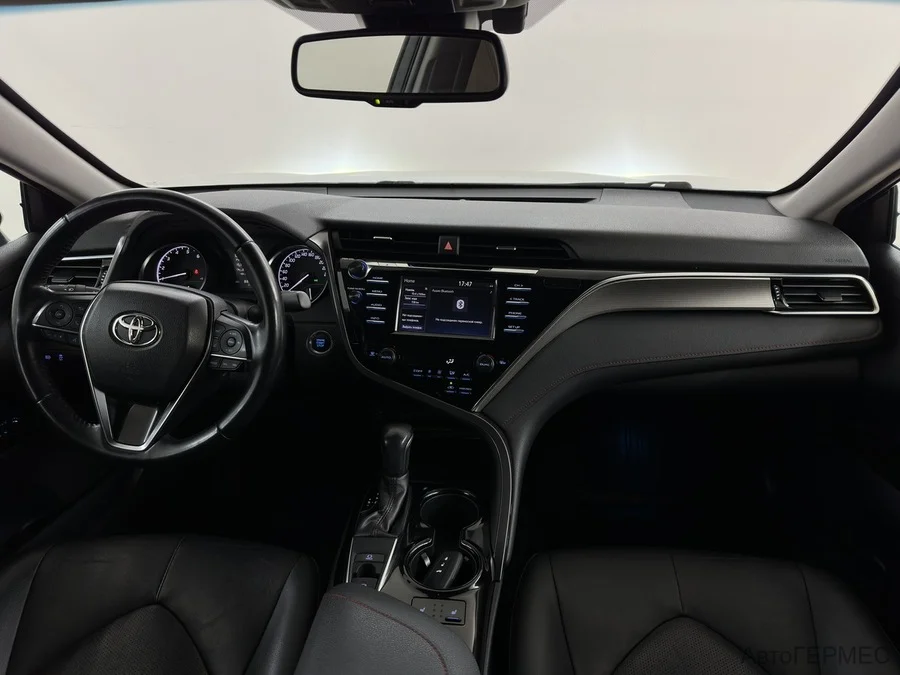 Фото TOYOTA Camry VIII (XV70) с пробегом | №5