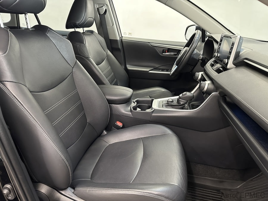 Фото TOYOTA RAV4 V (XA50) с пробегом | №18