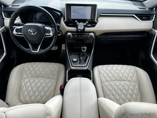 Фото TOYOTA RAV4 V (XA50) с пробегом
