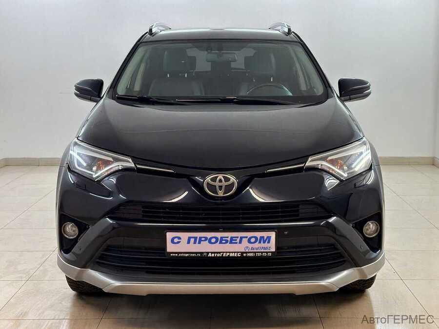 Фото TOYOTA RAV4 IV (XA40) Рестайлинг с пробегом | №2