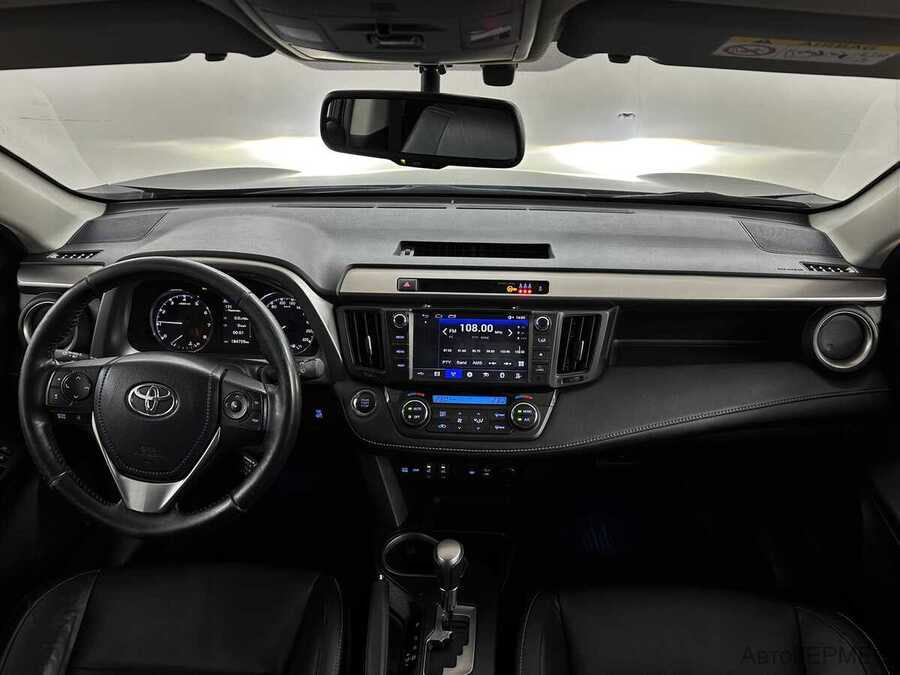 Фото TOYOTA RAV4 IV (XA40) Рестайлинг с пробегом | №5