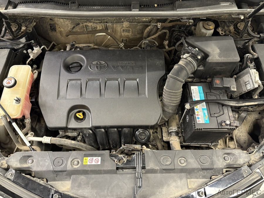 Фото TOYOTA RAV4 IV (XA40) Рестайлинг с пробегом | №15 Фото TOYOTA RAV4 IV (XA40) Рестайлинг с пробегом | №15