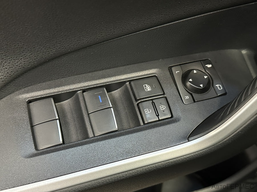 Фото TOYOTA RAV4 V (XA50) с пробегом | №12 Фото TOYOTA RAV4 V (XA50) с пробегом | №12