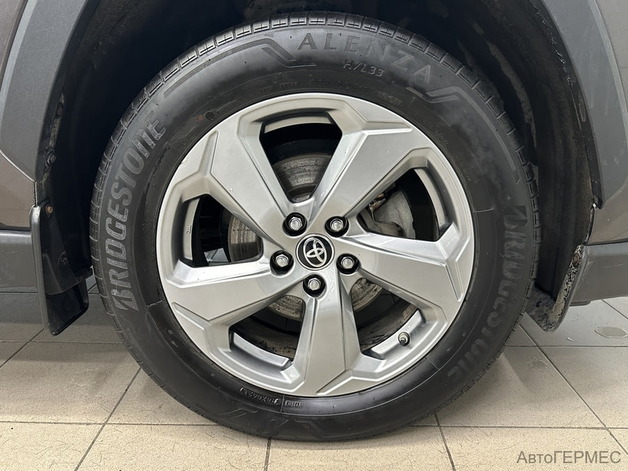 Фото TOYOTA RAV4 V (XA50) с пробегом | №18