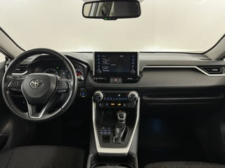 Фото TOYOTA RAV4 V (XA50) с пробегом
