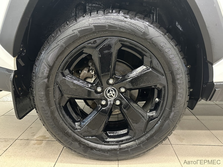 Фото TOYOTA RAV4 V (XA50) с пробегом | №18