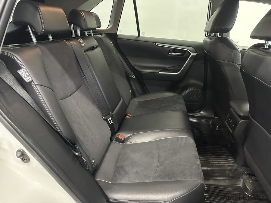 Фото TOYOTA RAV4 V (XA50) с пробегом | №15