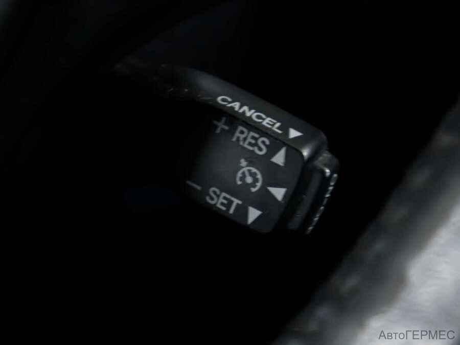 Фото TOYOTA RAV4 IV (XA40) Рестайлинг с пробегом | №10 Фото TOYOTA RAV4 IV (XA40) Рестайлинг с пробегом | №10