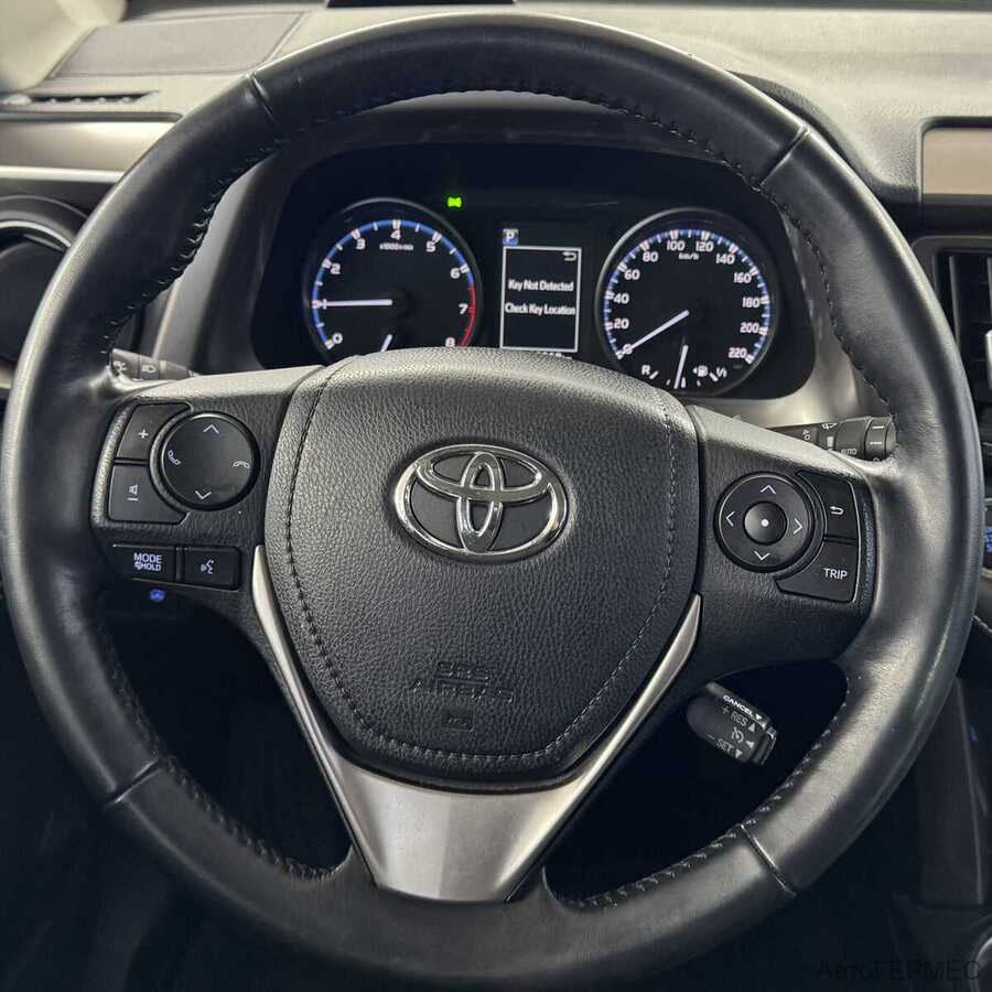 Фото TOYOTA RAV4 IV (XA40) Рестайлинг с пробегом | №12