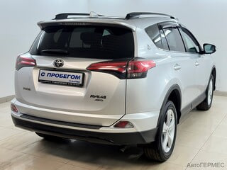 Фото TOYOTA RAV4 IV (XA40) Рестайлинг с пробегом Фото TOYOTA RAV4 IV (XA40) Рестайлинг с пробегом