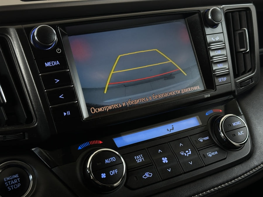 Фото TOYOTA RAV4 IV (XA40) Рестайлинг с пробегом | №8