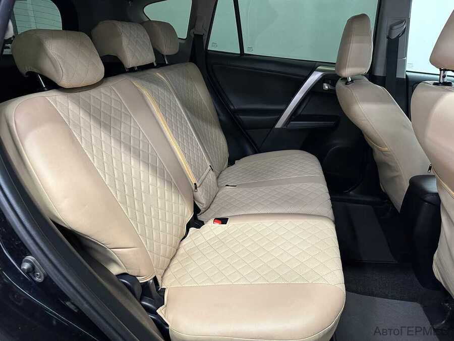 Фото TOYOTA RAV4 IV (XA40) Рестайлинг с пробегом | №14